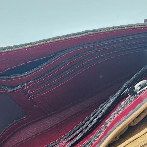 Patricia Nash Bianco Red Floral Convertible Wristlet Crossbody Bag - Picture 7 of 12